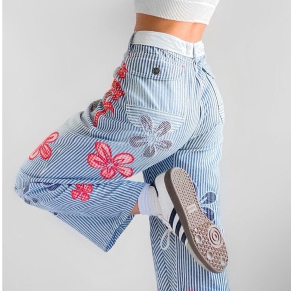 We The Free Hot Tropics harem pants 0